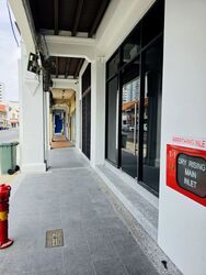 Serangoon Road (D8), Shop House #585317981